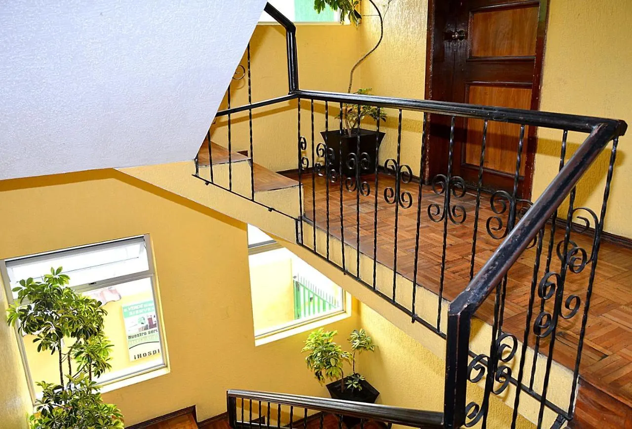 Hostal Terra 2 Quito 0*,