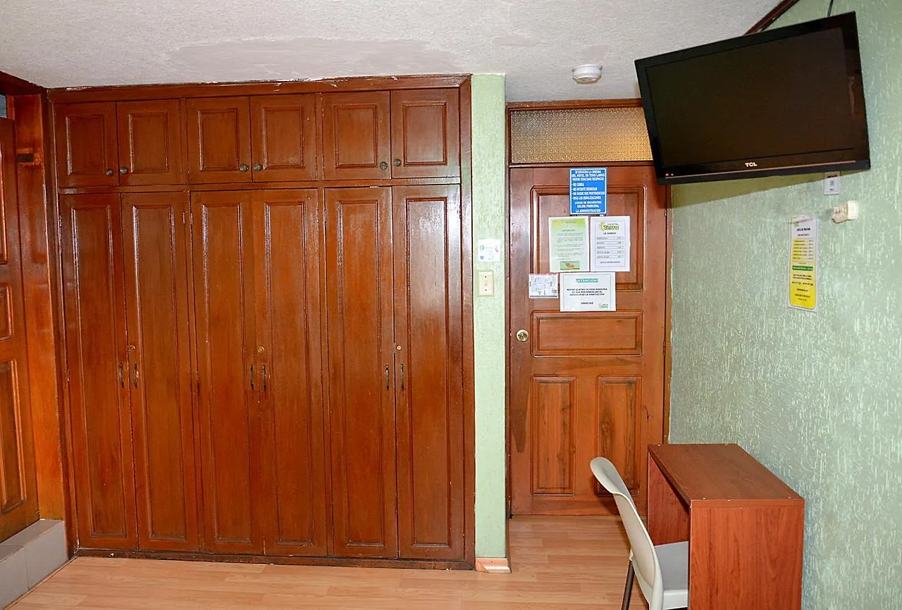 Hostal Terra 2 Quito